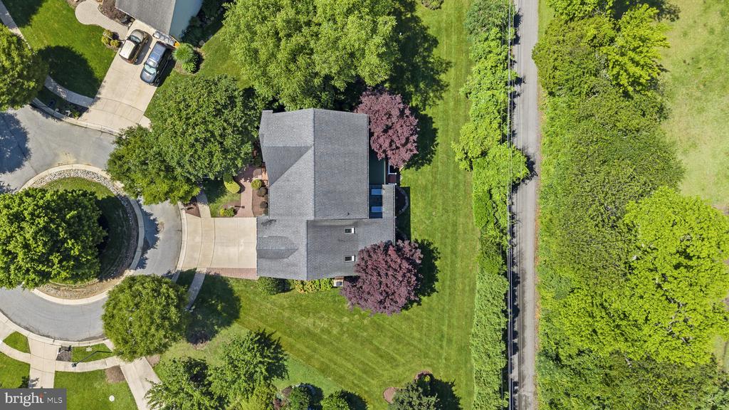 602 Yawl Ct