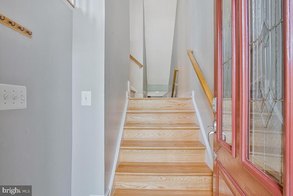 829 FREELAND COURT
