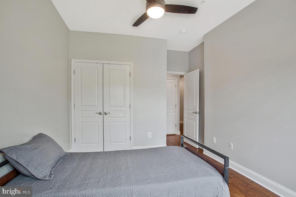 829 FREELAND COURT