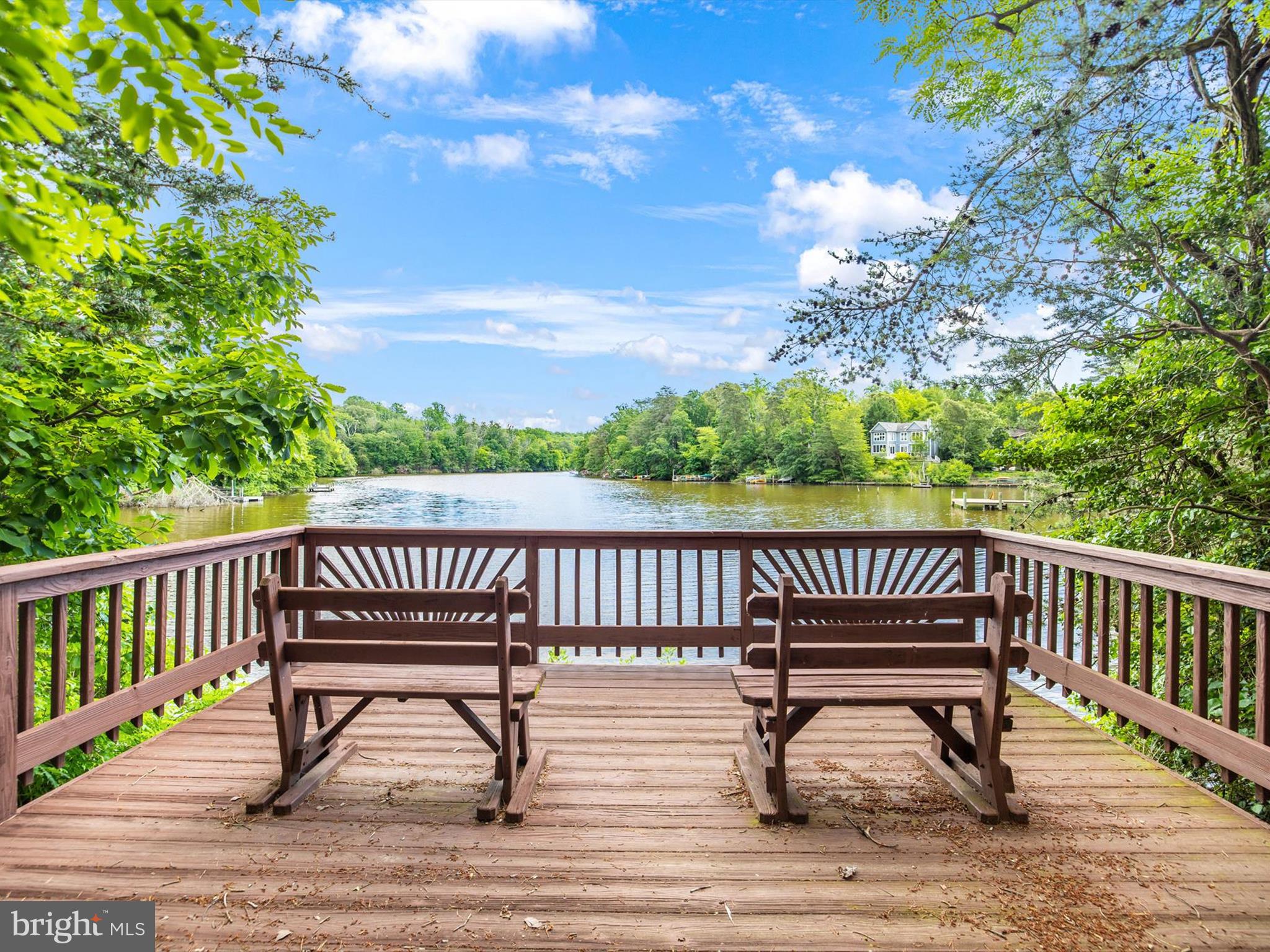 3228 BLACKWALNUT DRIVE