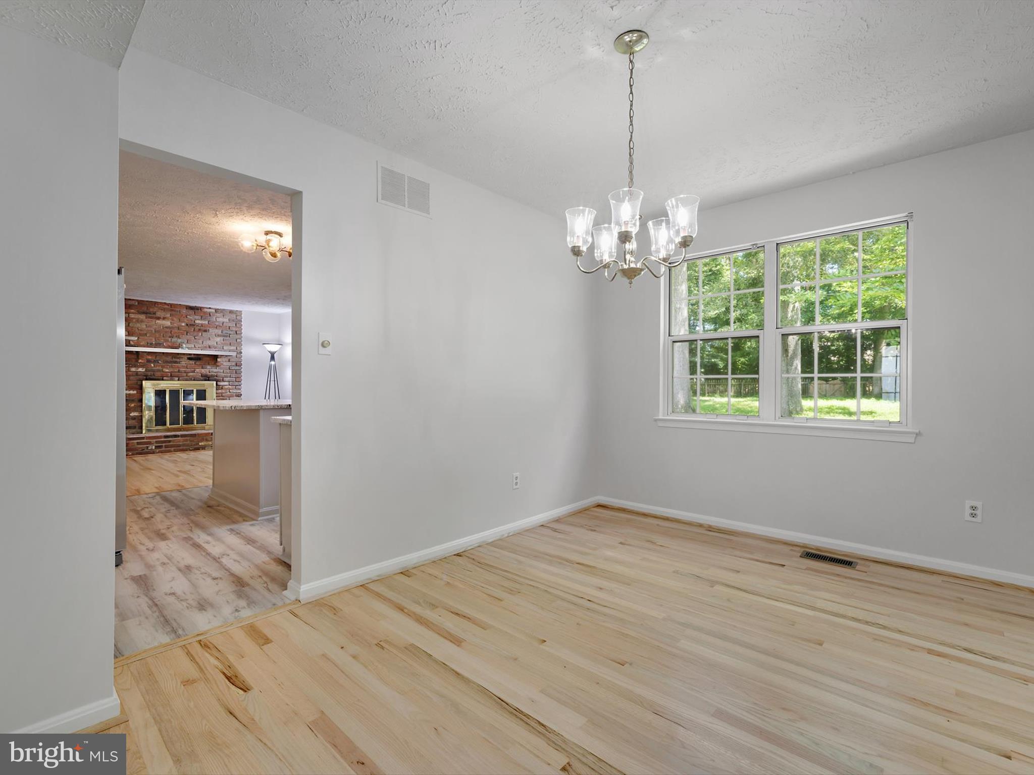 3228 BLACKWALNUT DRIVE