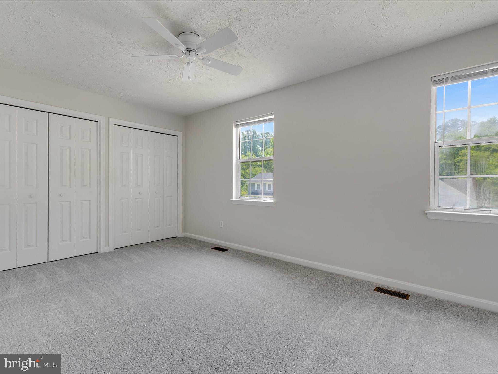 3228 BLACKWALNUT DRIVE