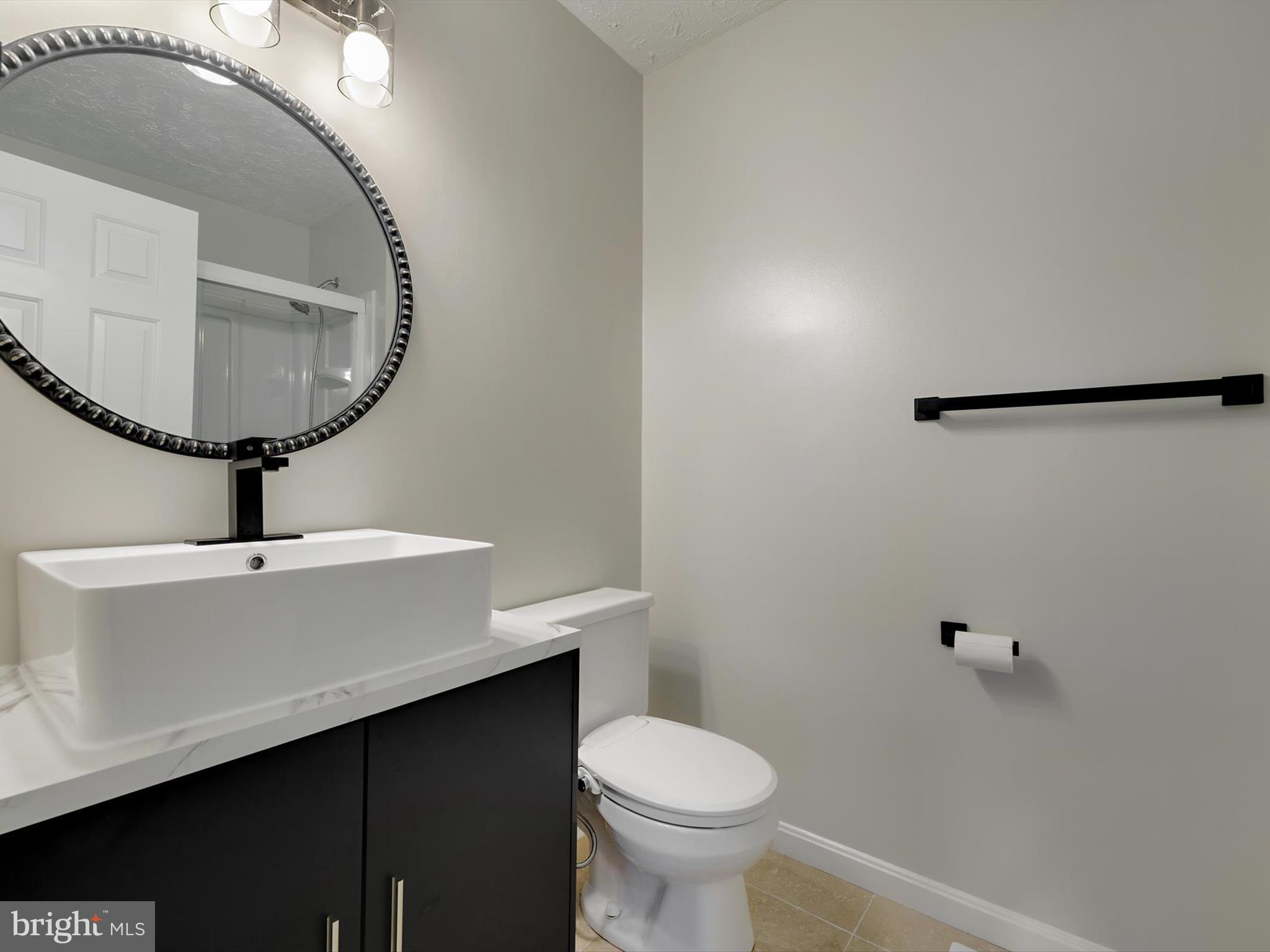 3228 BLACKWALNUT DRIVE