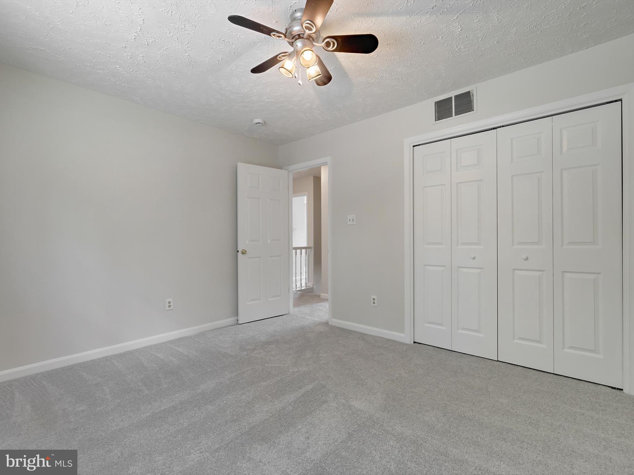 3228 BLACKWALNUT DRIVE