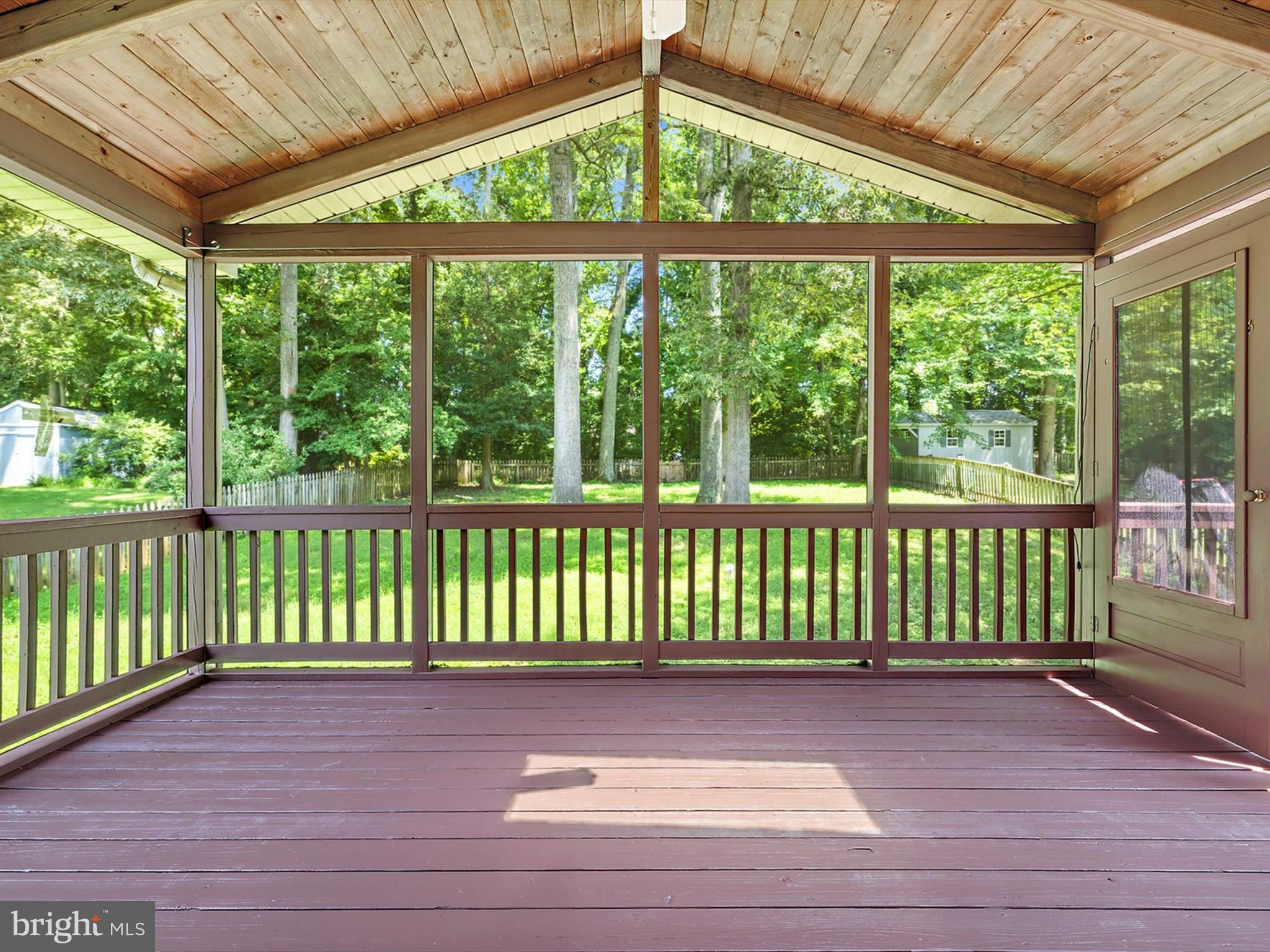 3228 BLACKWALNUT DRIVE