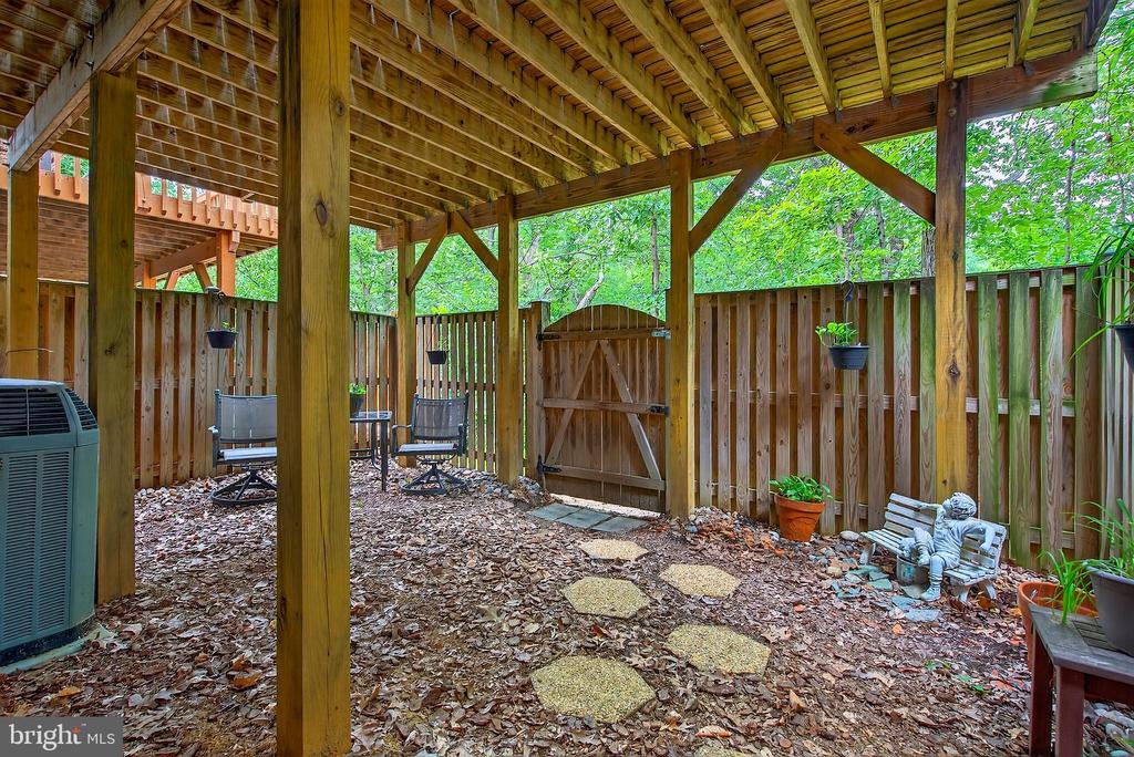 728 SPOON COURT 15