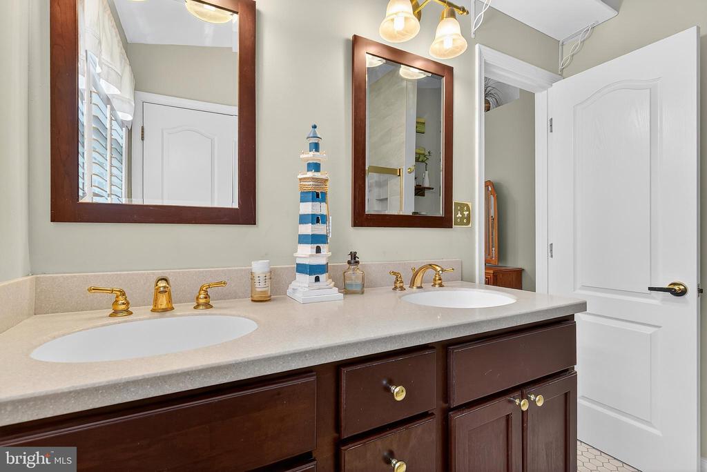 728 SPOON COURT 15