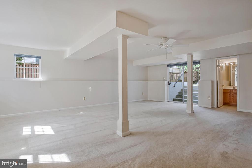 1550 PROVINCIAL LANE