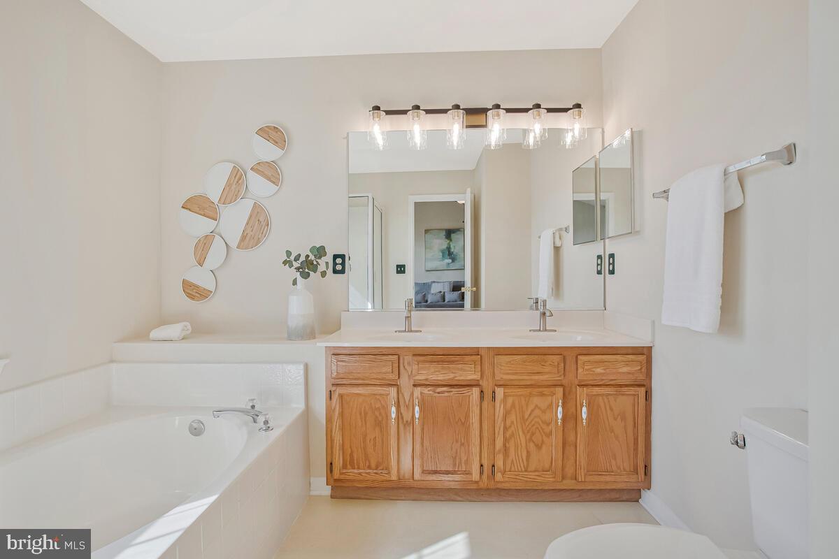 1550 PROVINCIAL LANE