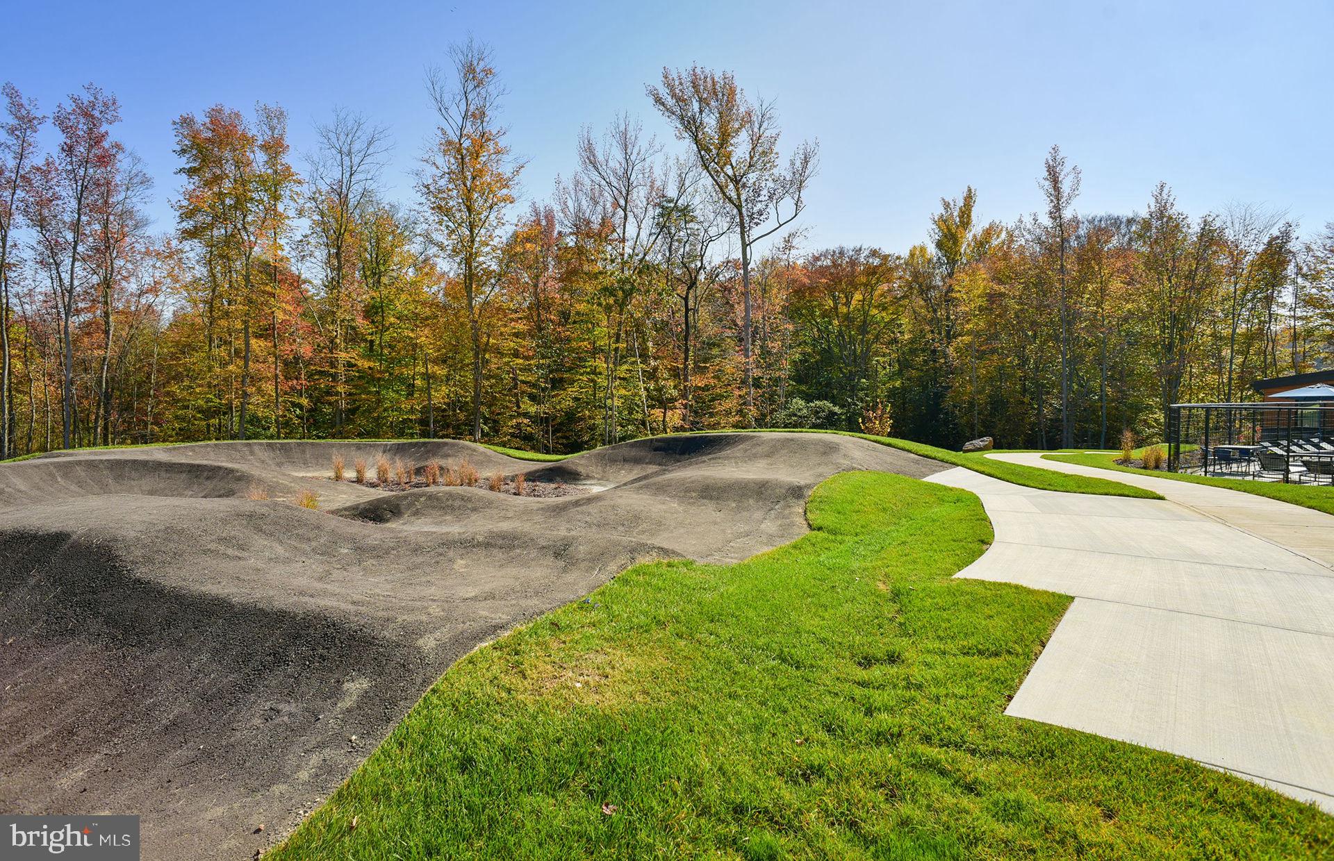 1512 BOTTLEBRUSH LANE