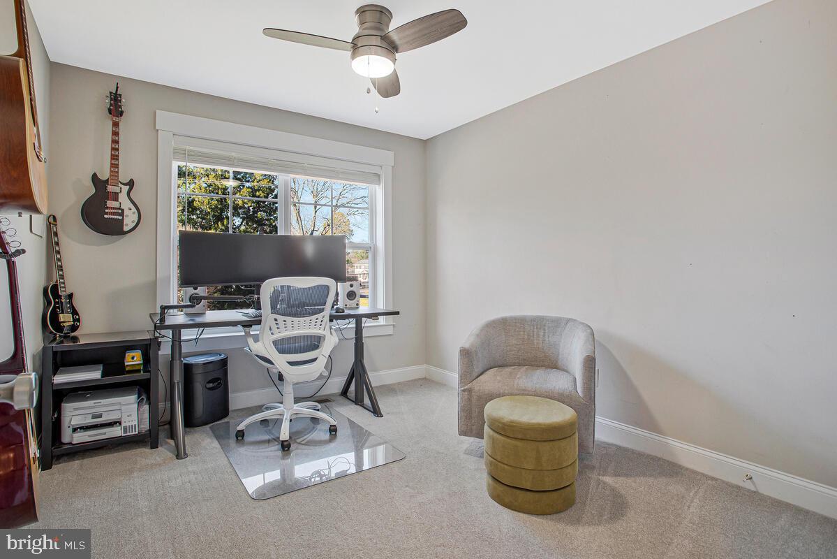 3729 BEACH DRIVE BOULEVARD