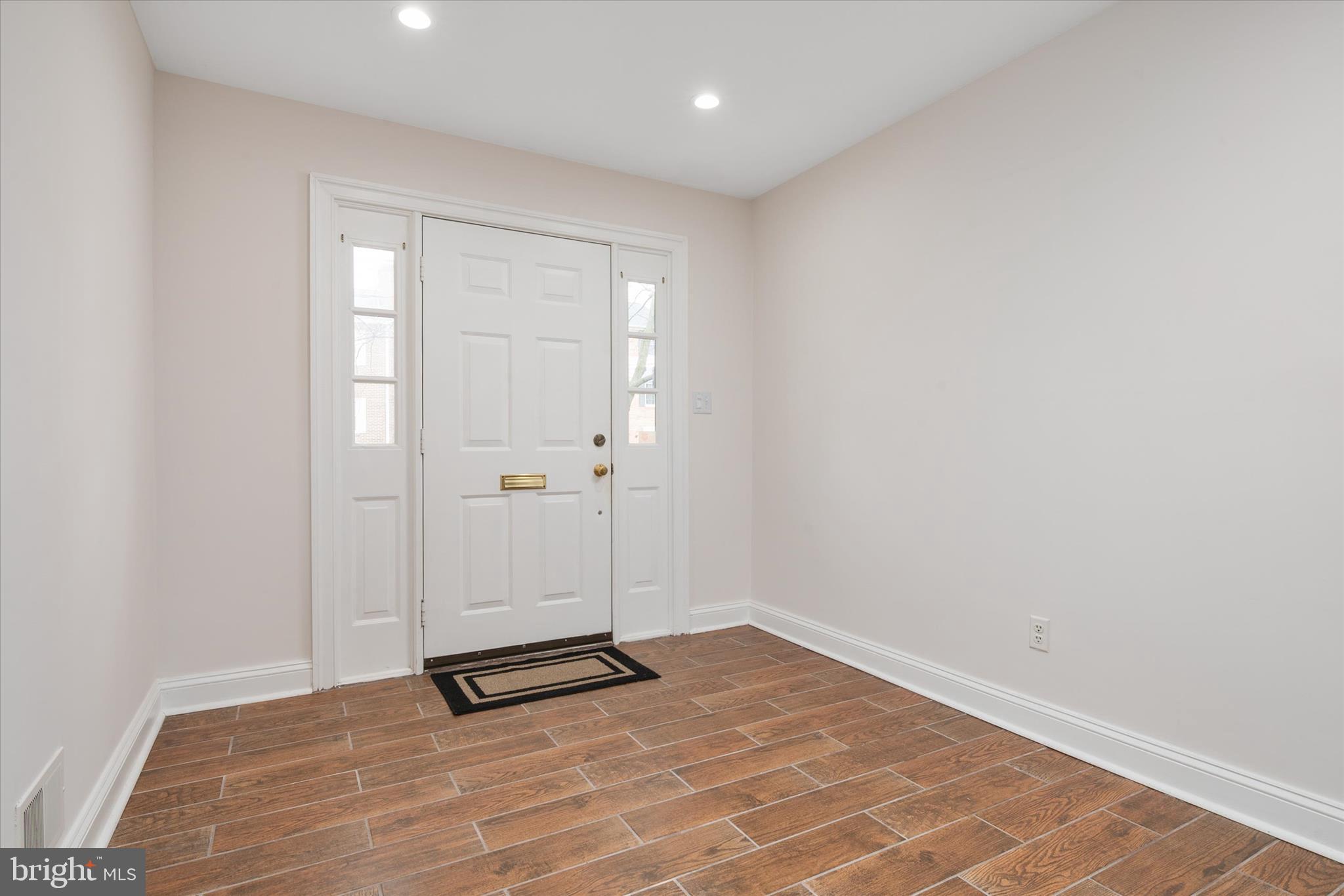 19 SPINDRIFT WAY