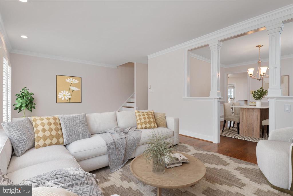 19 SPINDRIFT WAY
