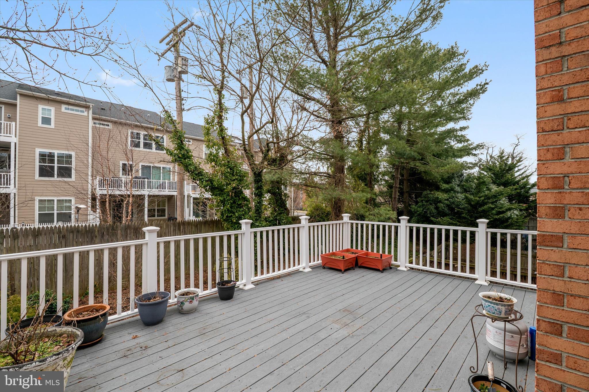 19 SPINDRIFT WAY