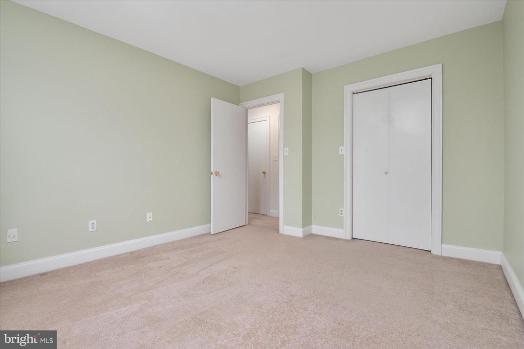 19 SPINDRIFT WAY