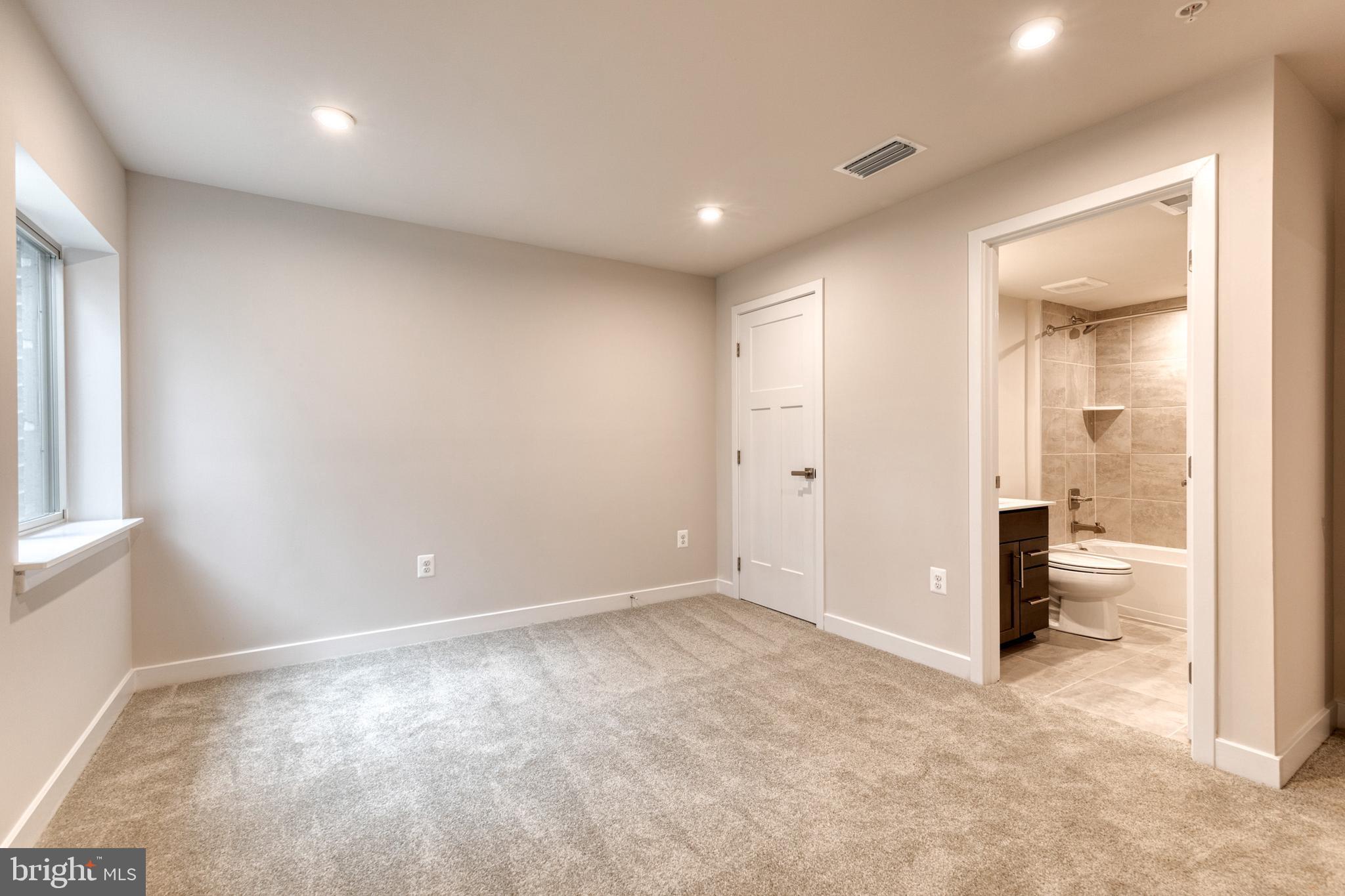 3433 JACOBS FORD WAY