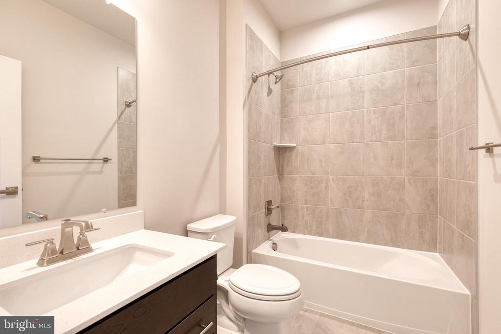 3433 JACOBS FORD WAY