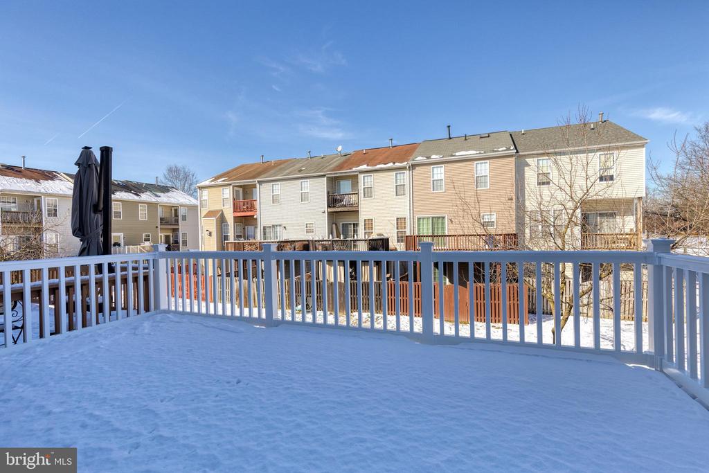 2502 WESTON COURT