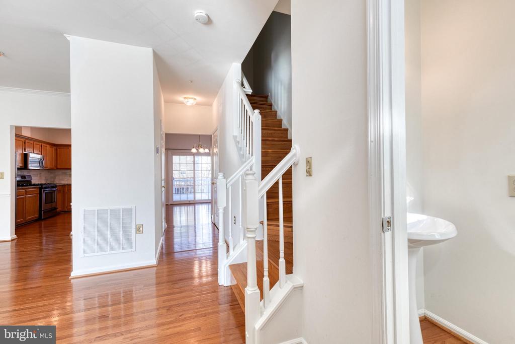2502 WESTON COURT