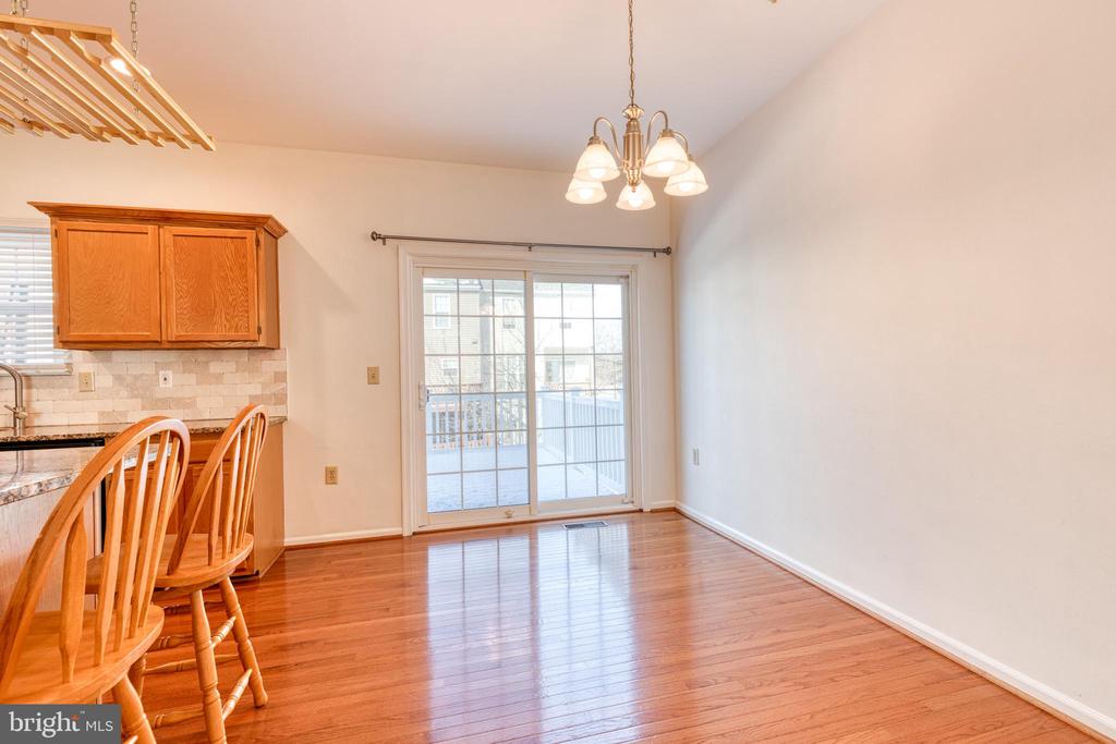 2502 WESTON COURT