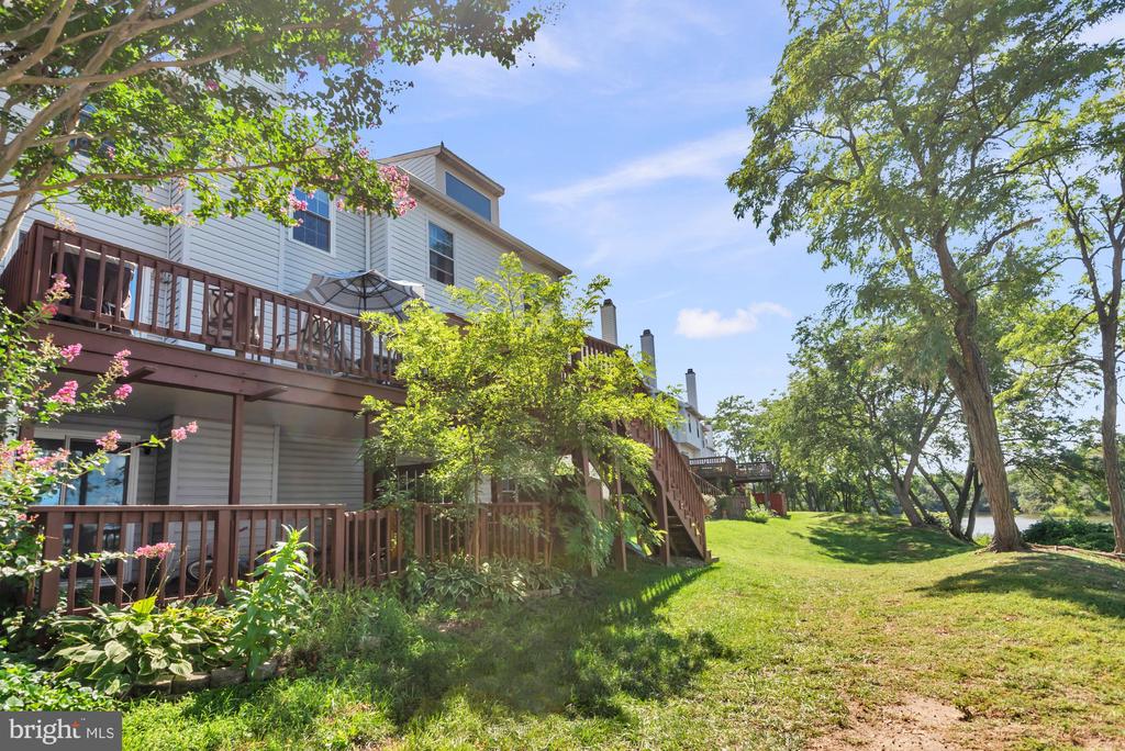 1322 COX COVE COURT