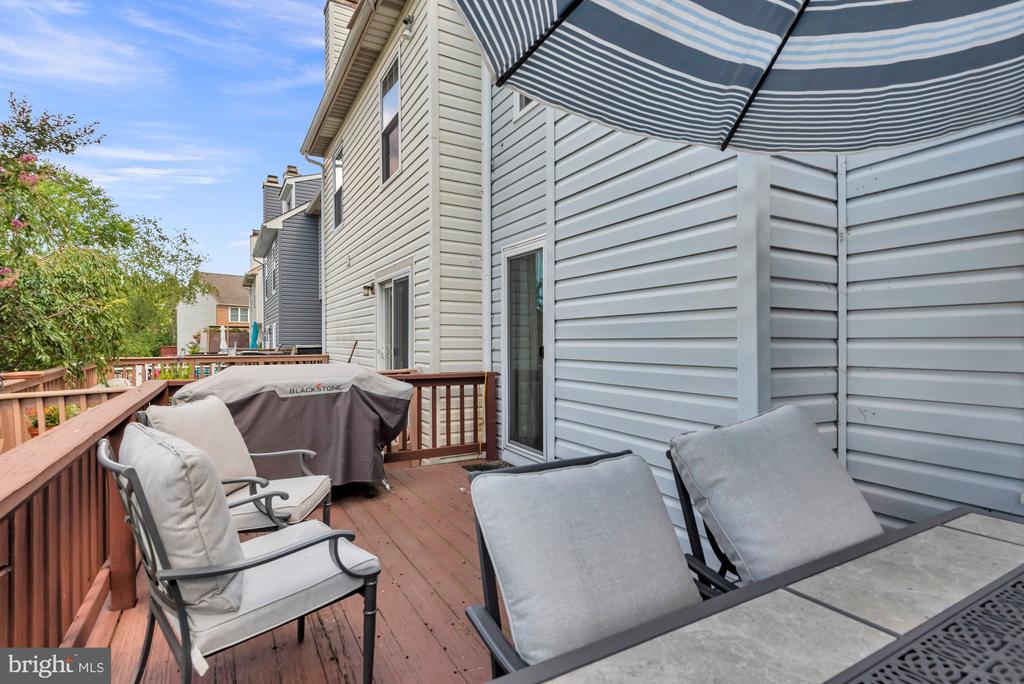 1322 COX COVE COURT