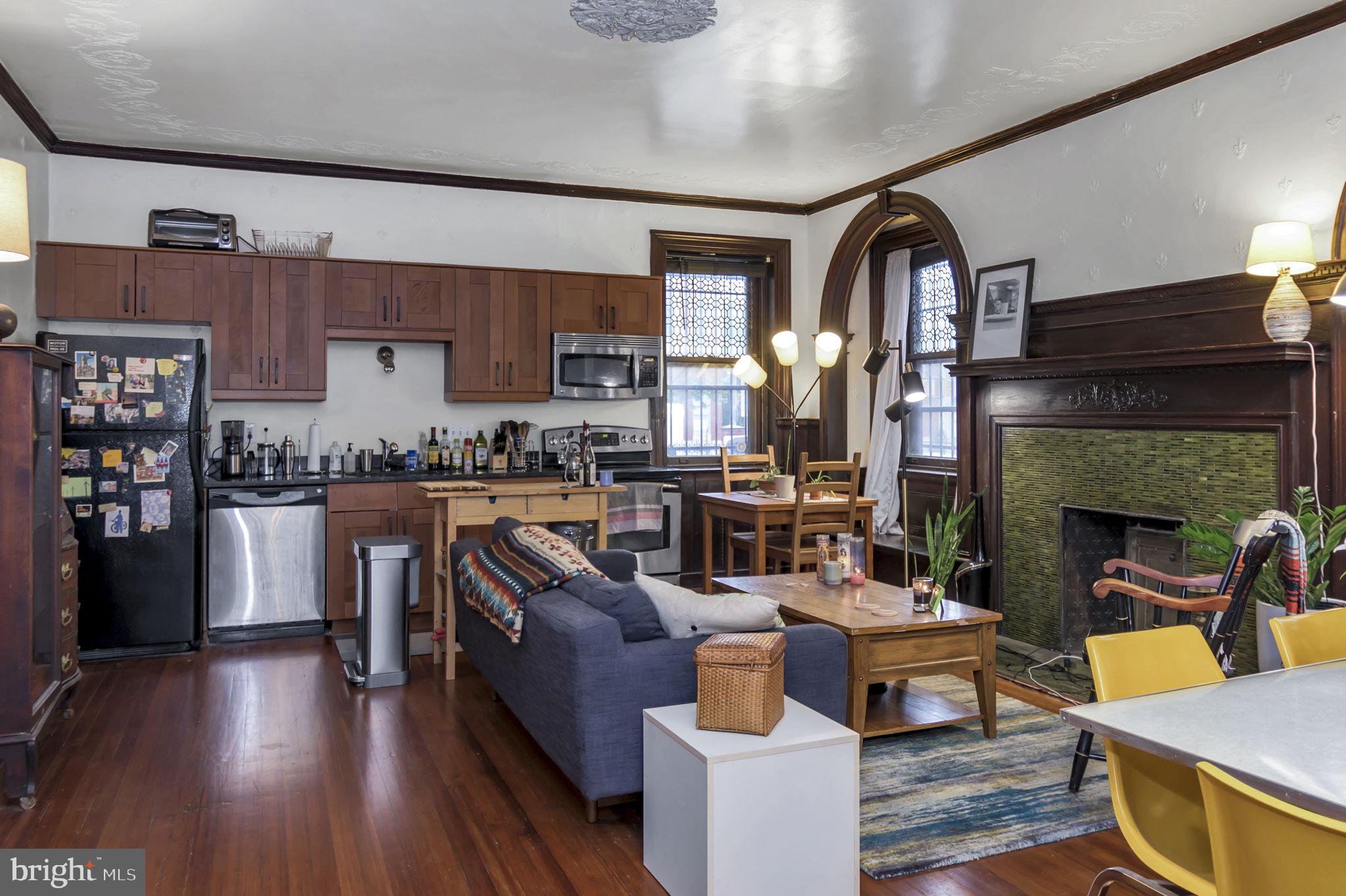 904 N Calvert St N #2