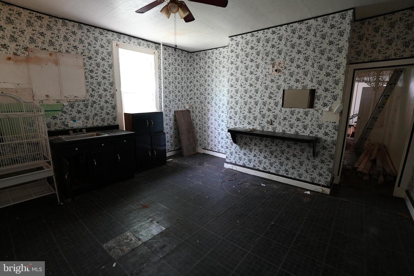 3603 Oakmont Ave