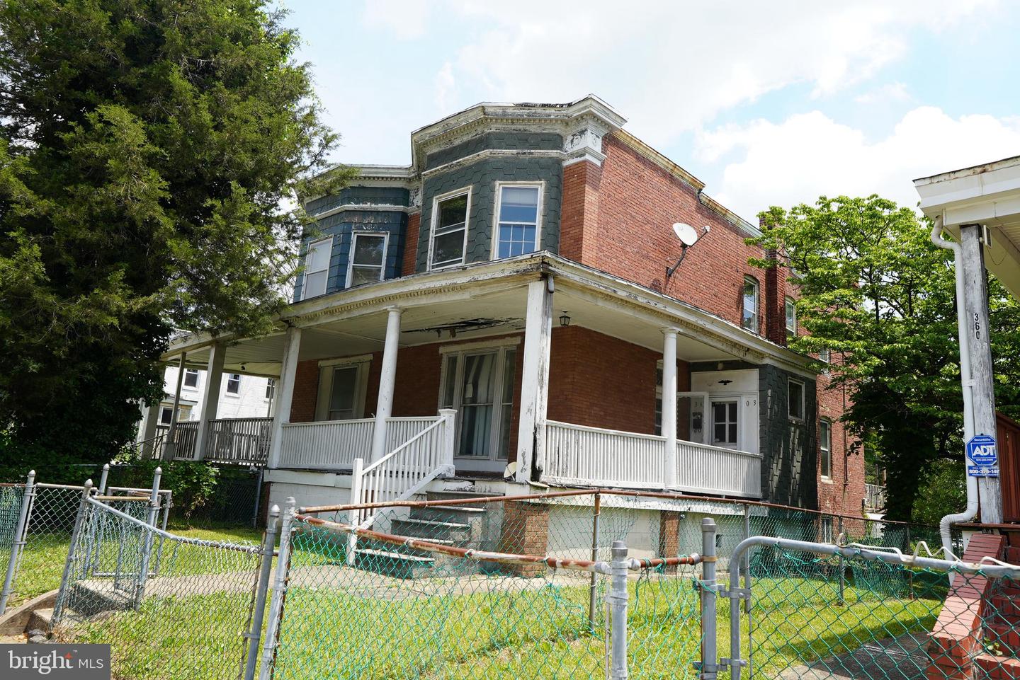 3603 Oakmont Ave