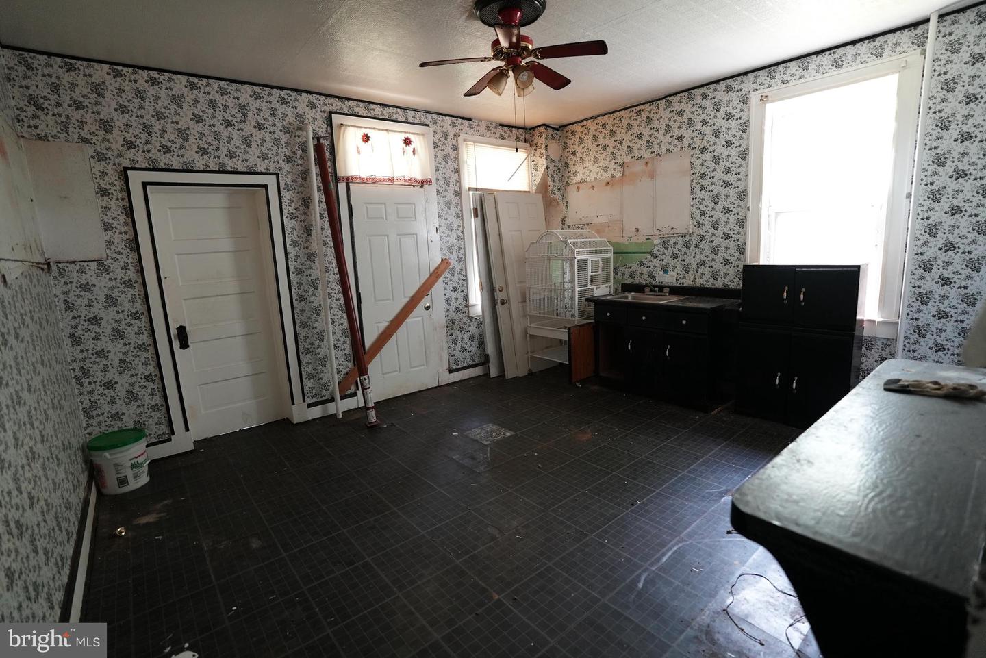 3603 Oakmont Ave