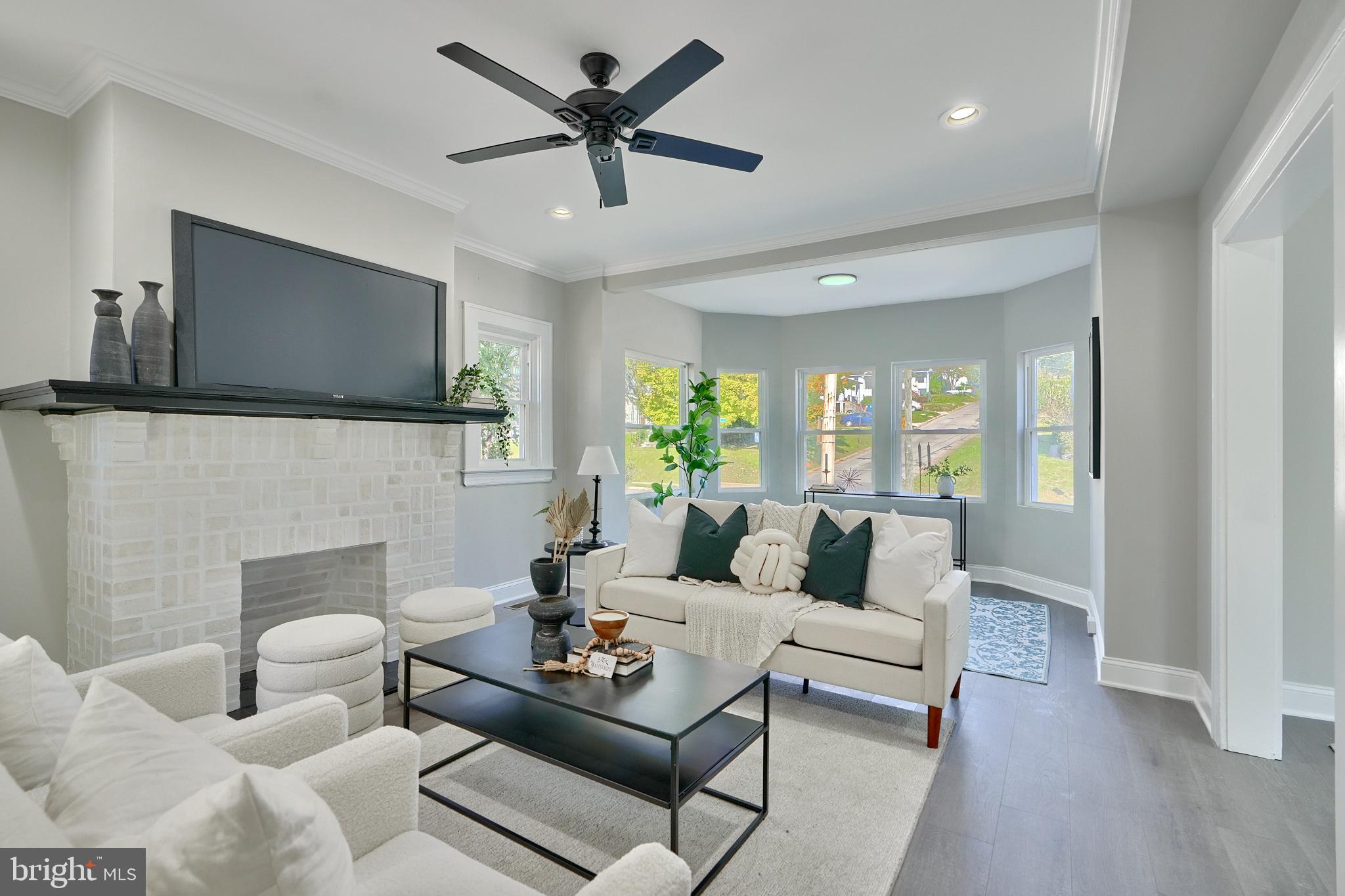 3701 PARKSIDE DRIVE