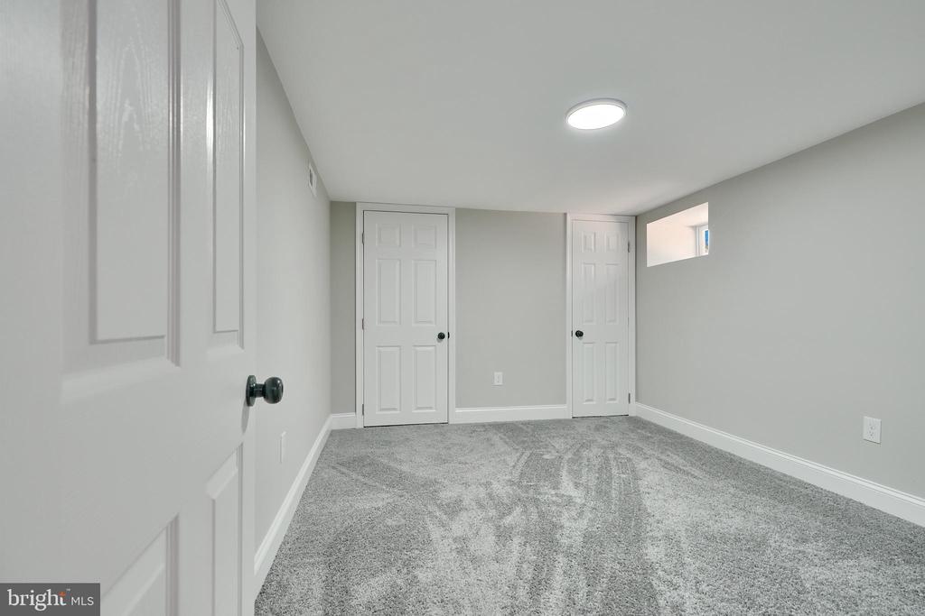 3701 PARKSIDE DRIVE