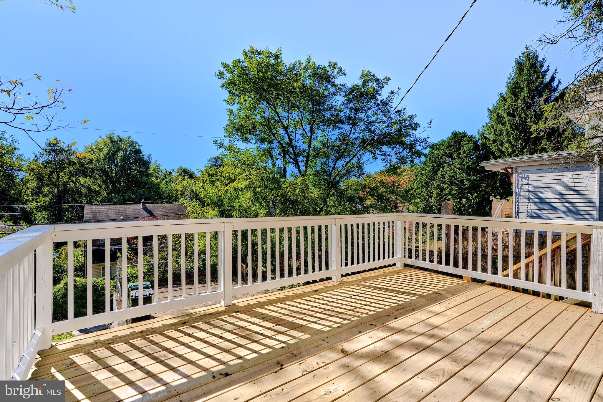 3701 PARKSIDE DRIVE