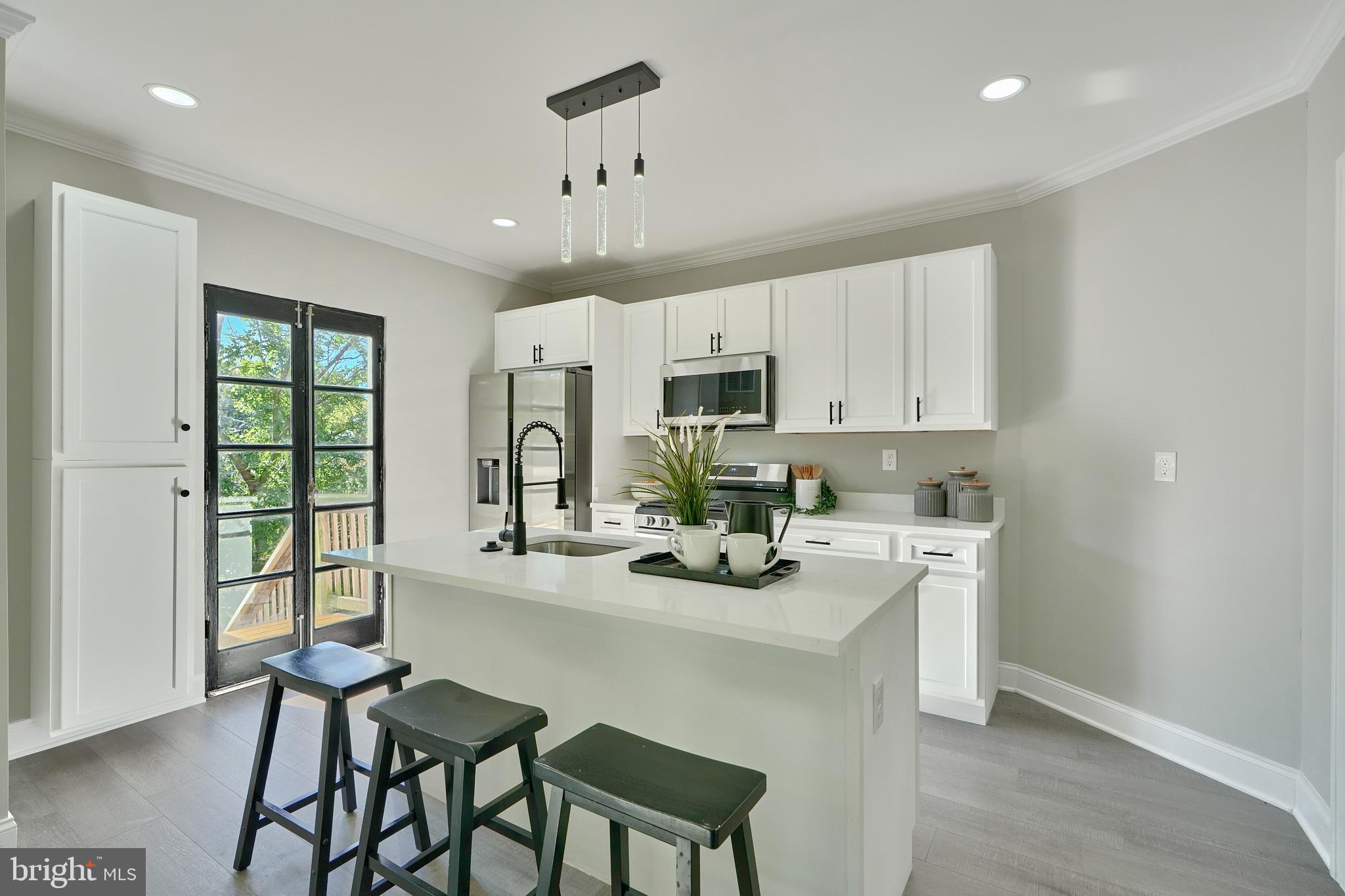 3701 PARKSIDE DRIVE