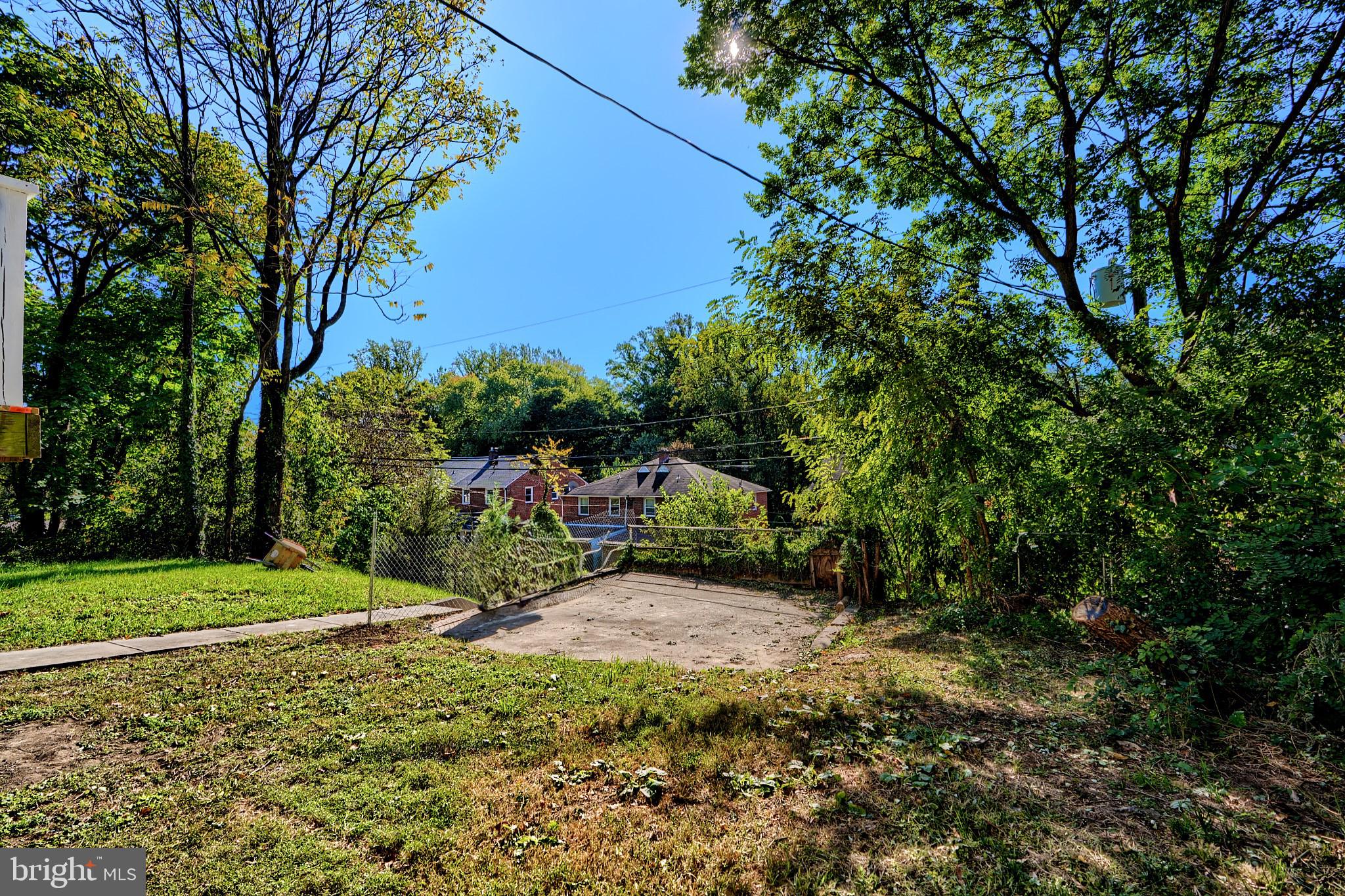 3701 PARKSIDE DRIVE