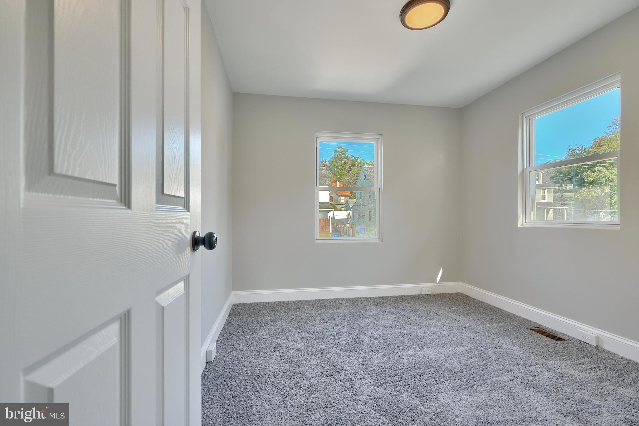 3701 PARKSIDE DRIVE