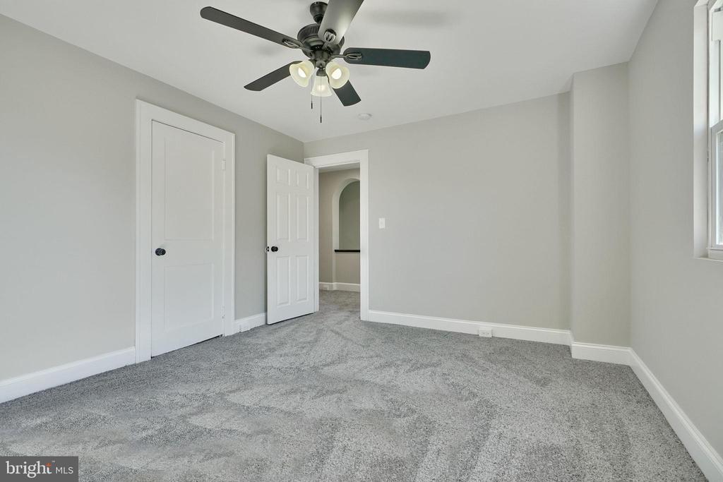 3701 PARKSIDE DRIVE