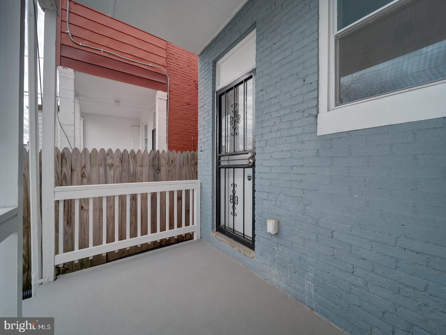 417 N COLLINGTON AVE