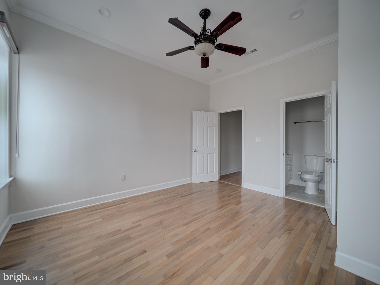 417 N COLLINGTON AVE
