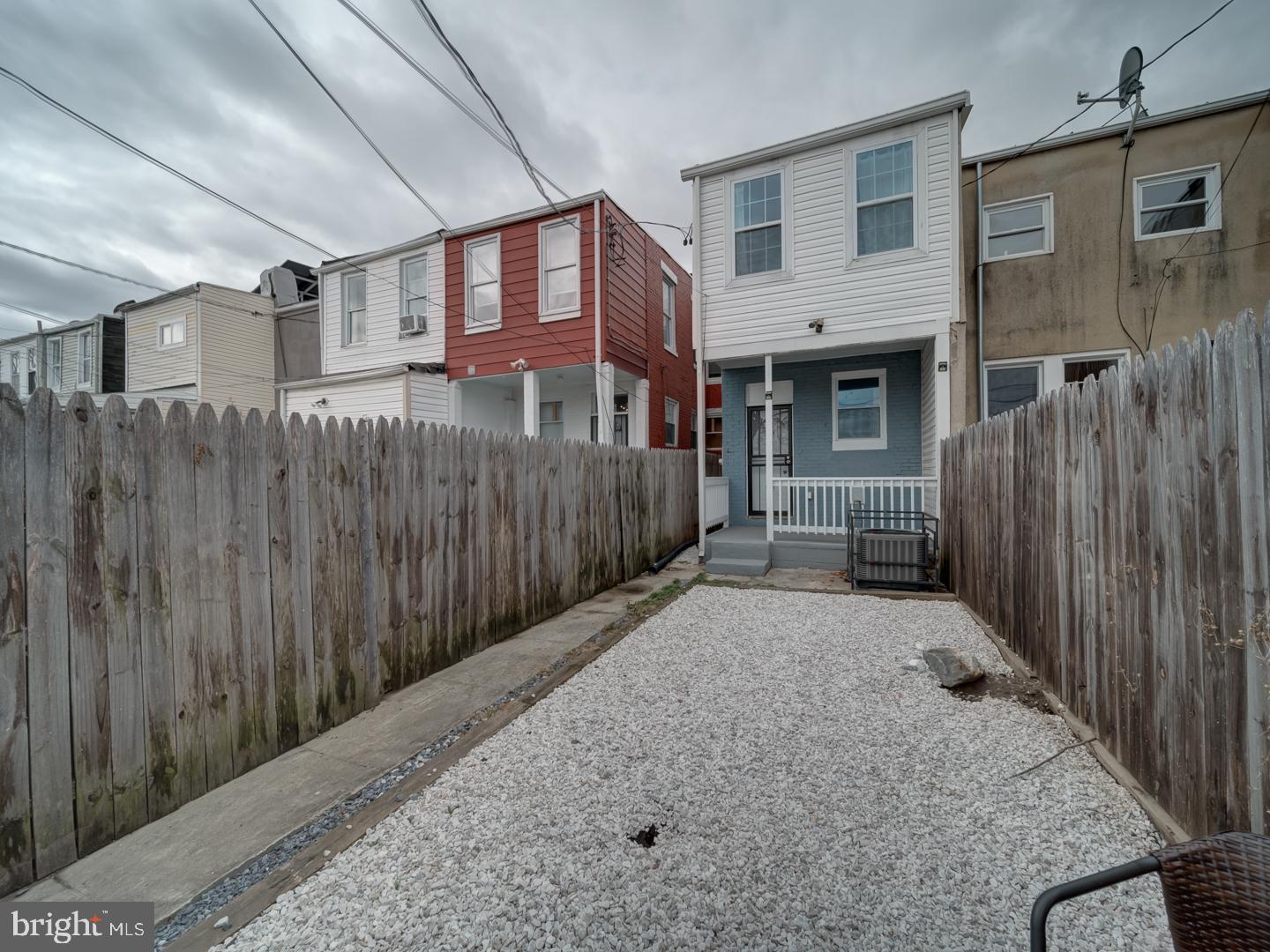 417 N COLLINGTON AVE
