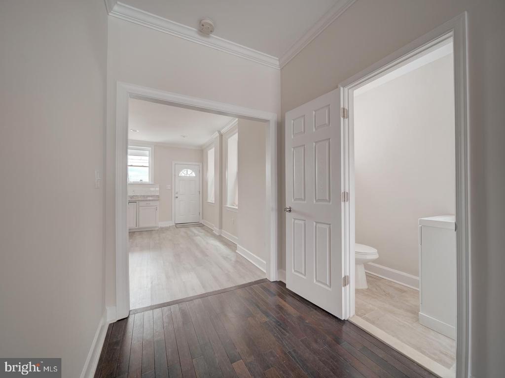 417 N COLLINGTON AVE