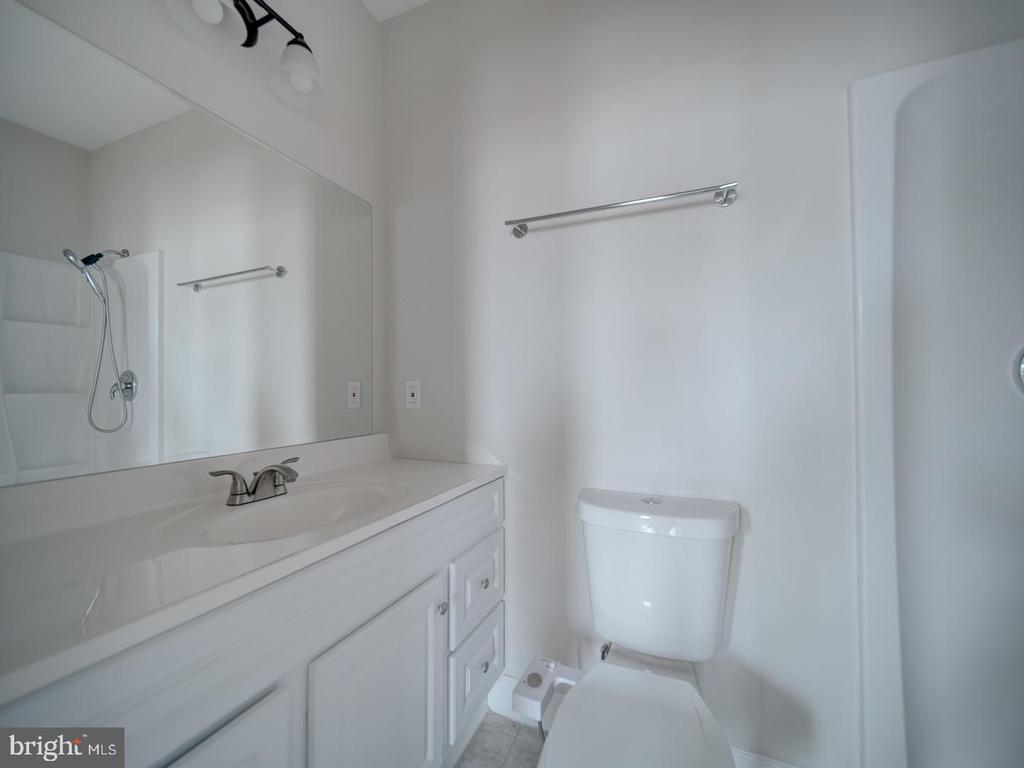 417 N COLLINGTON AVE
