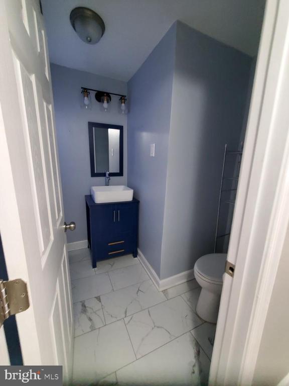 3428-B 7TH STREET B