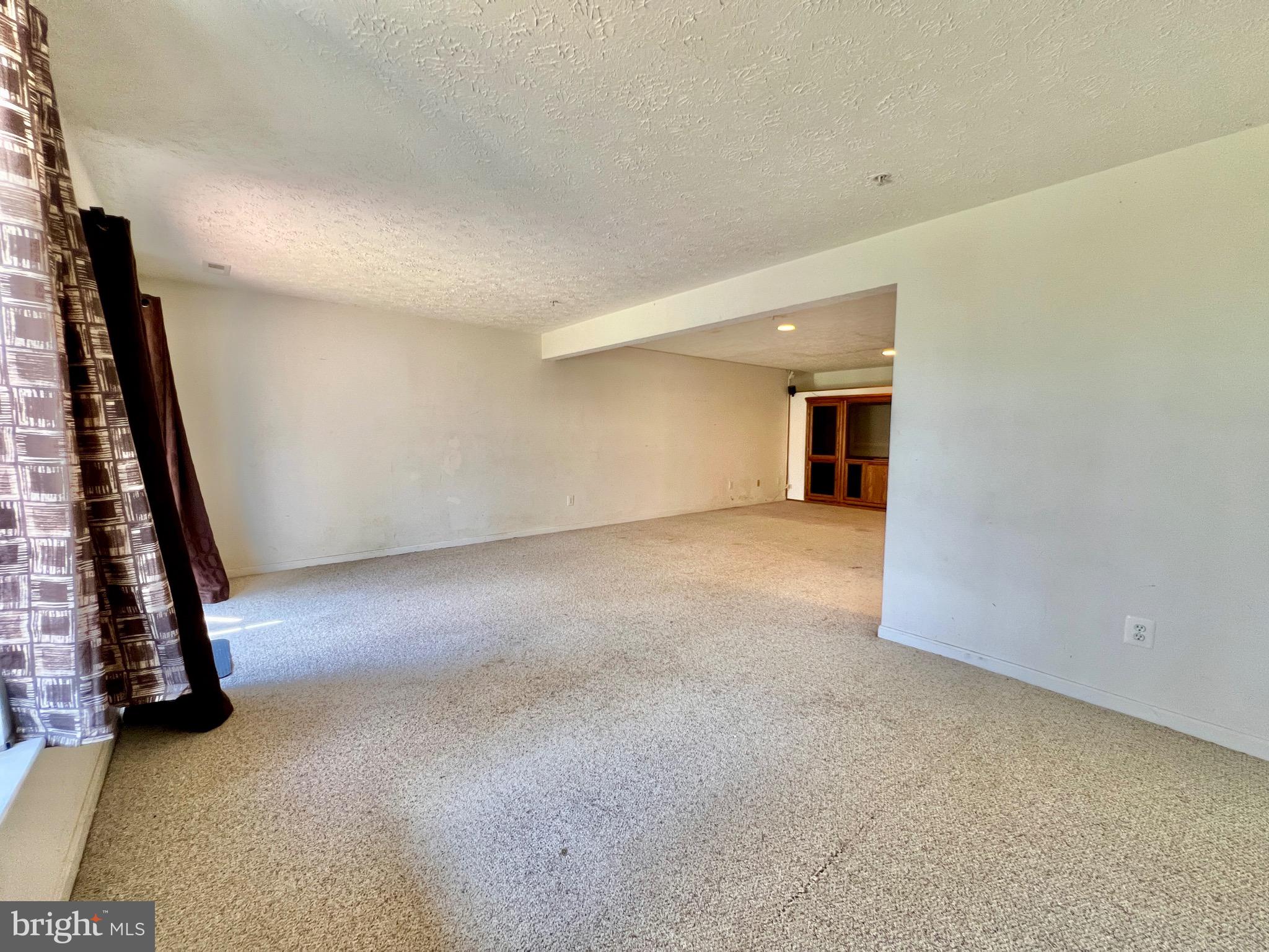 139 CAROLSTOWNE ROAD