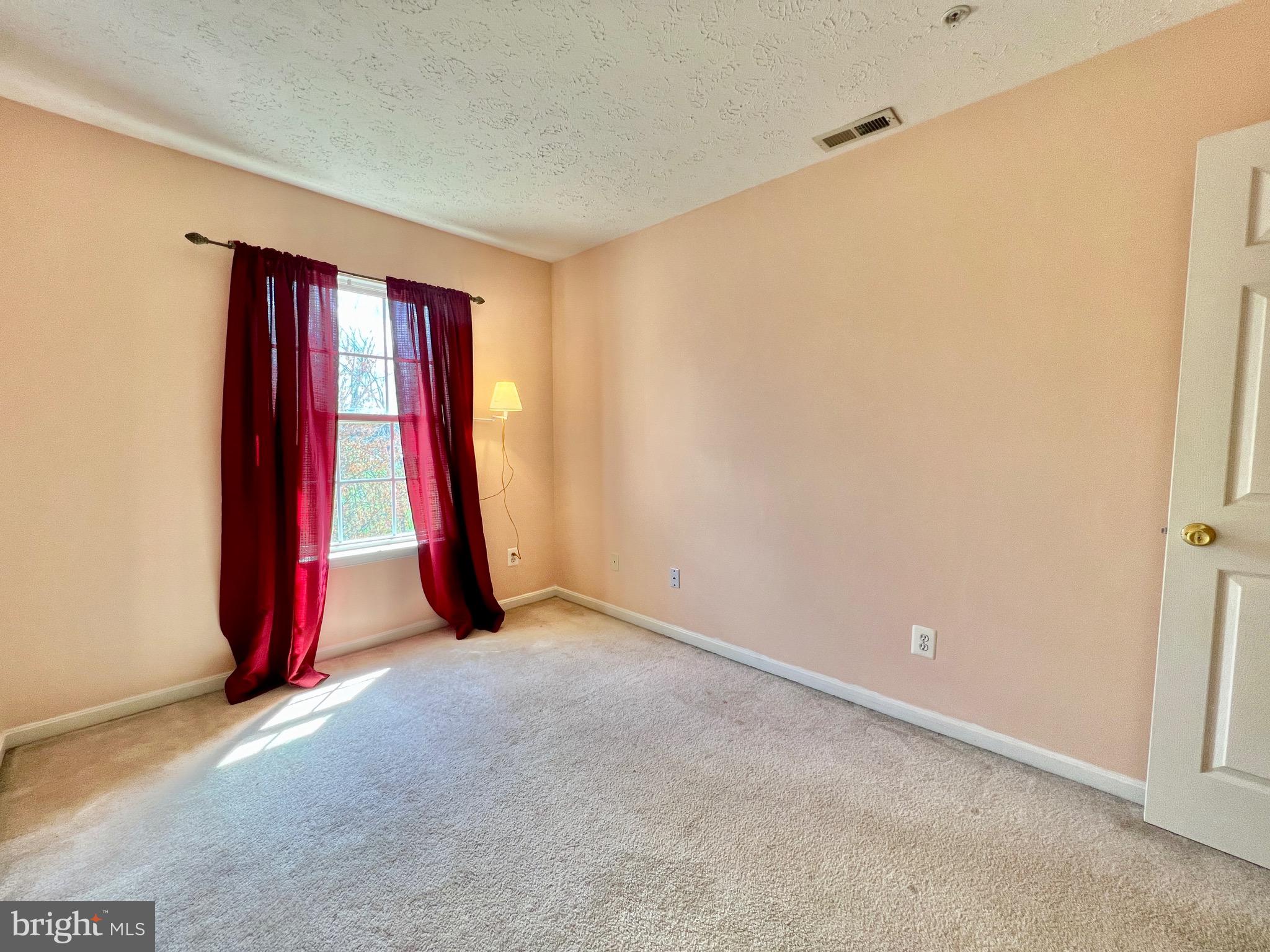 139 CAROLSTOWNE ROAD