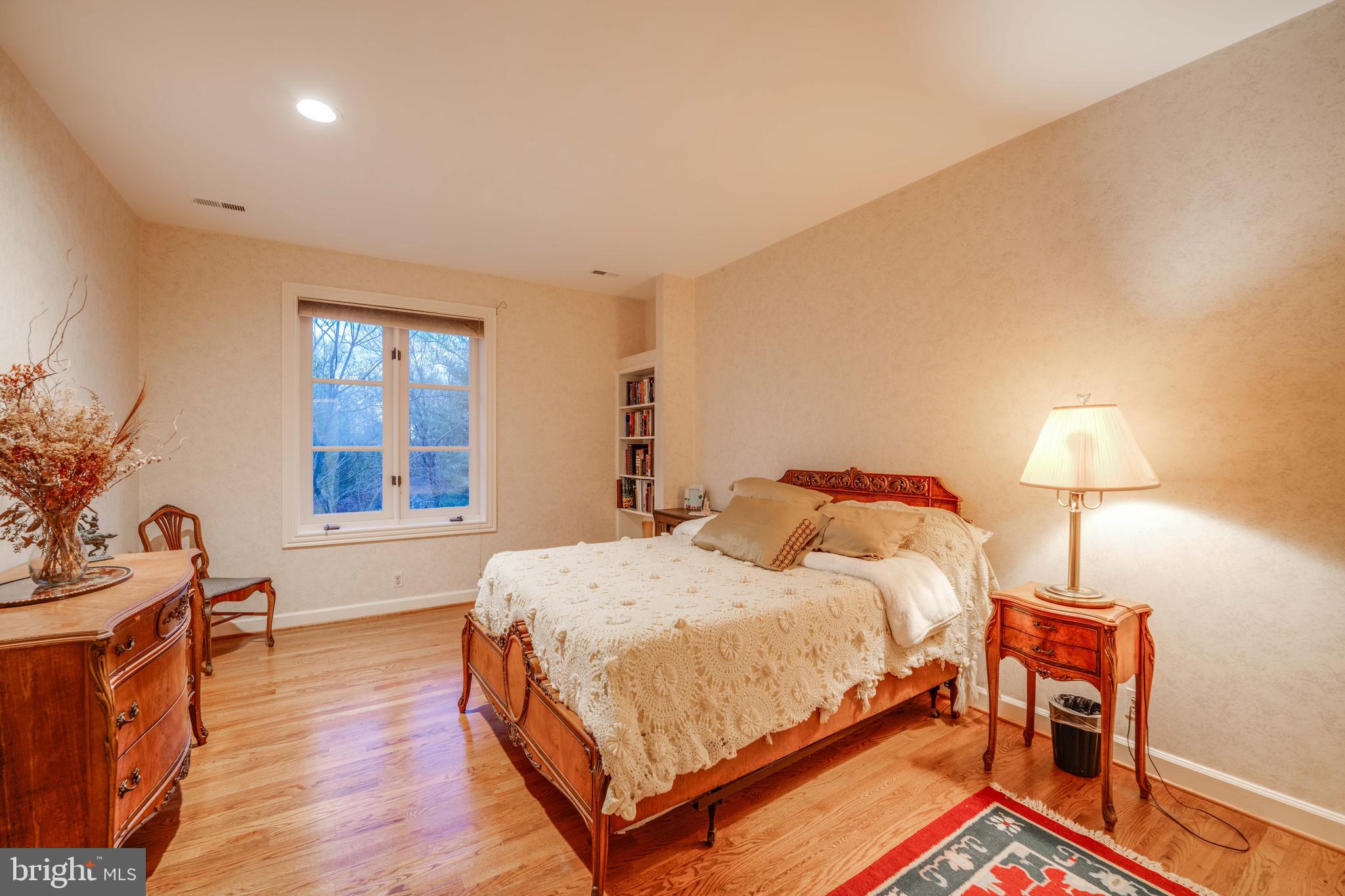 7 CHRIS ELIOT COURT