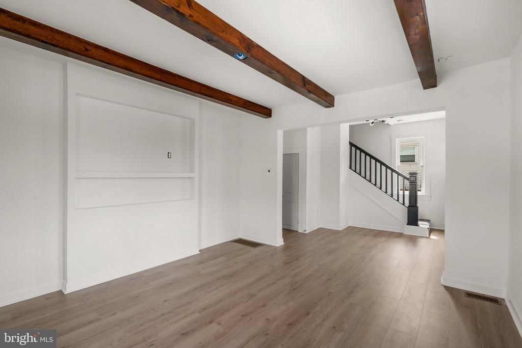 23 2ND AVENUE