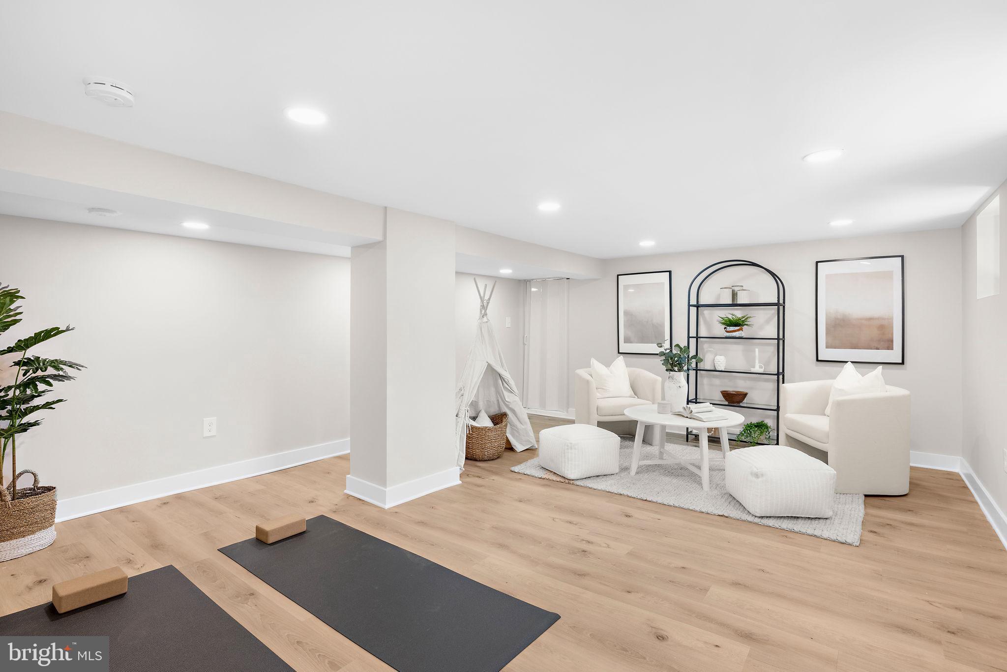 108 RIDGE AVENUE