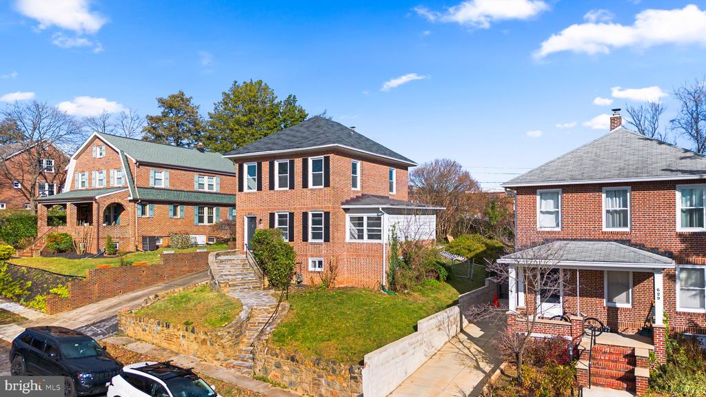 631 ALDERSHOT ROAD