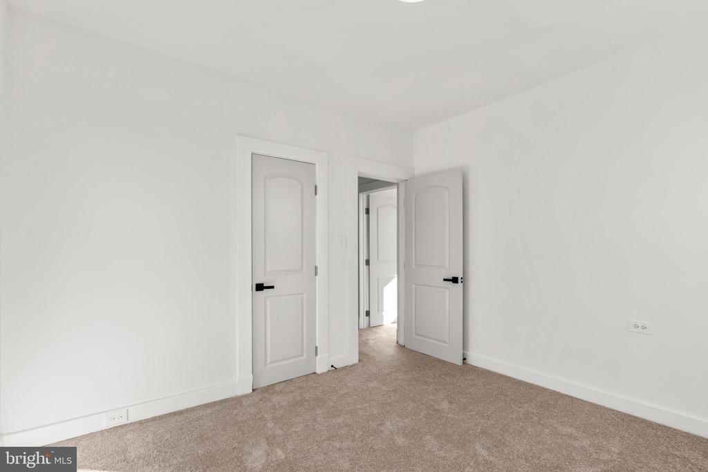 631 ALDERSHOT ROAD